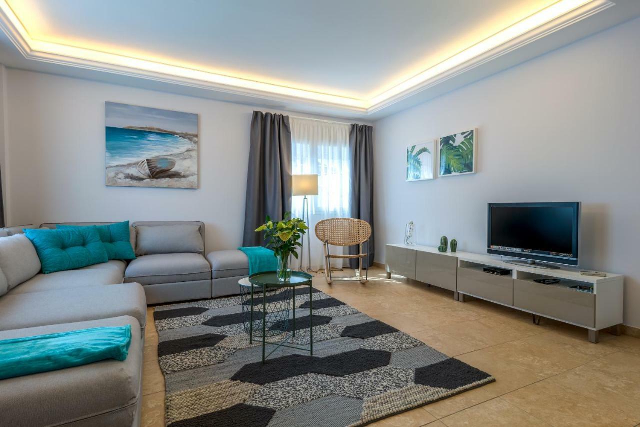 Villa, Private Heated Pool And Jacuzzi . 마스팔로마스 외부 사진
