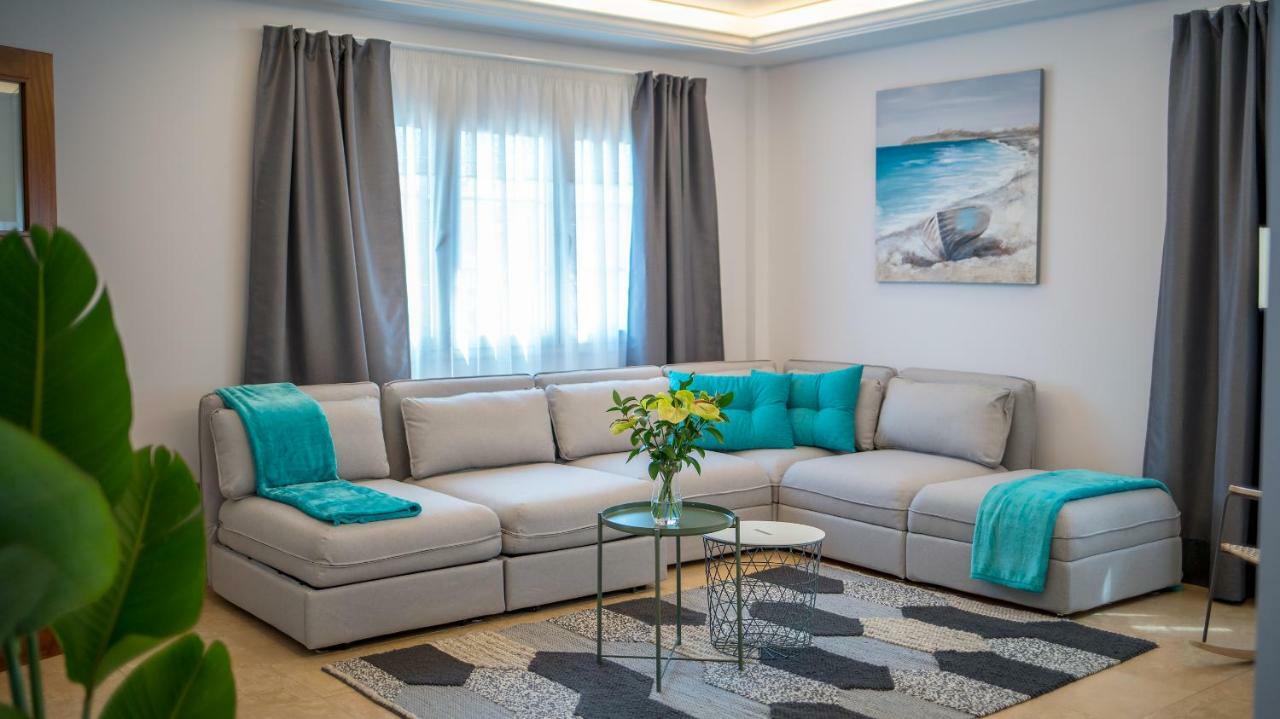 Villa, Private Heated Pool And Jacuzzi . 마스팔로마스 외부 사진