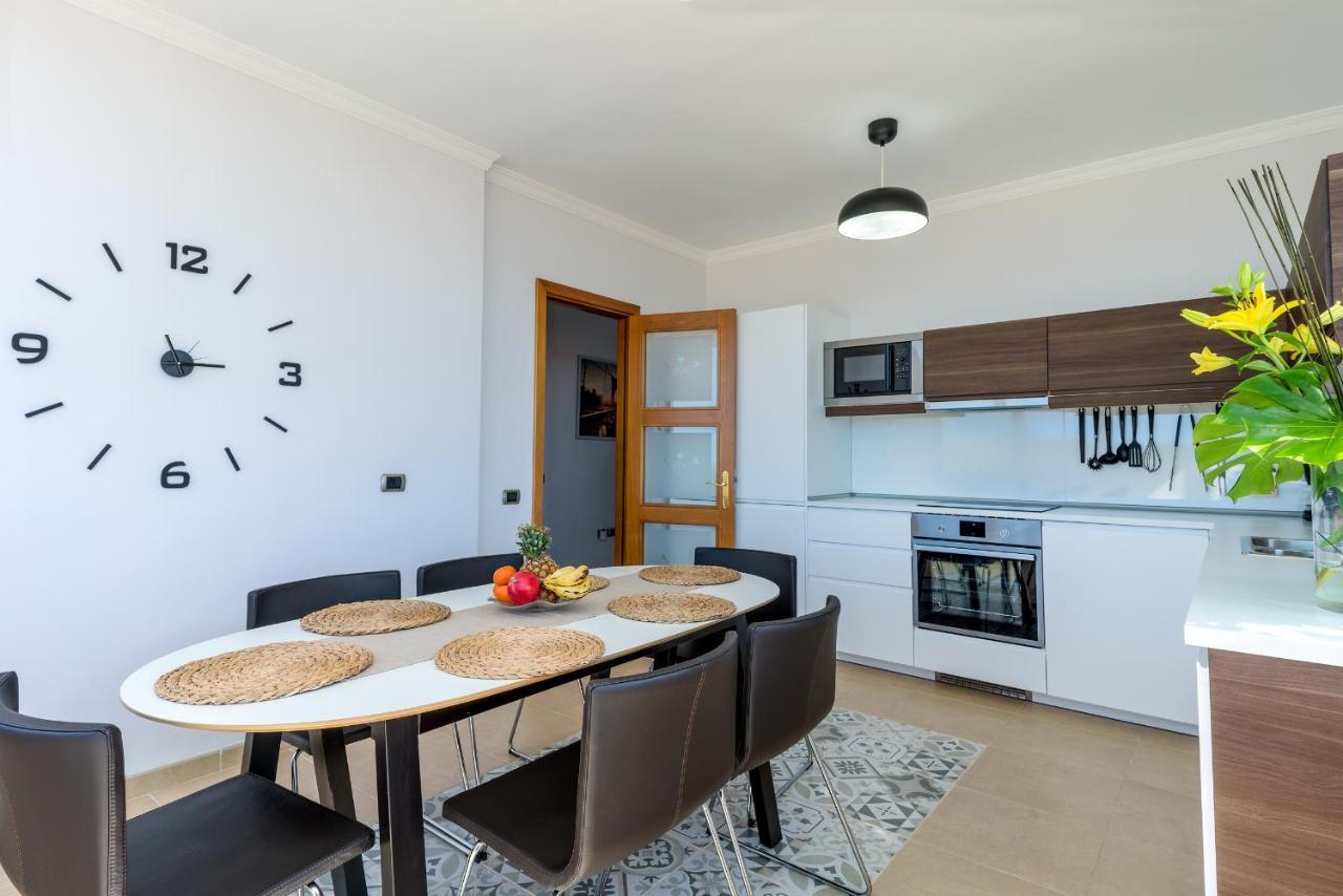 Villa, Private Heated Pool And Jacuzzi . 마스팔로마스 외부 사진